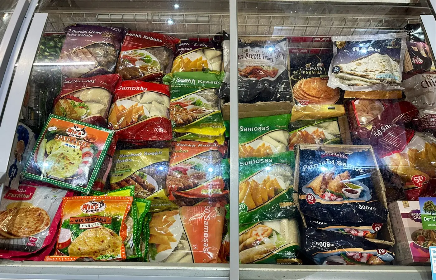 LAHORE STORE · Fotos 4